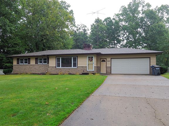 2nd image of 7633 Julie Dr