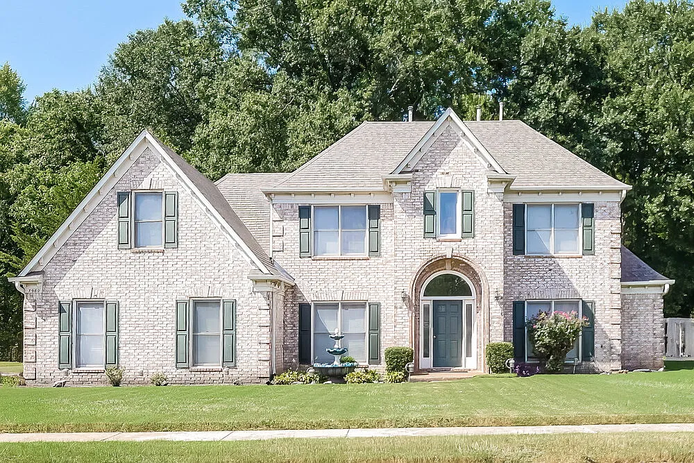 5 bed, 3.0 bath, 3125 sqft, $2,865 — Photo 1