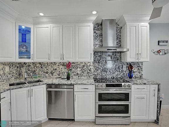 2nd image of 1500 NE 4th St #2