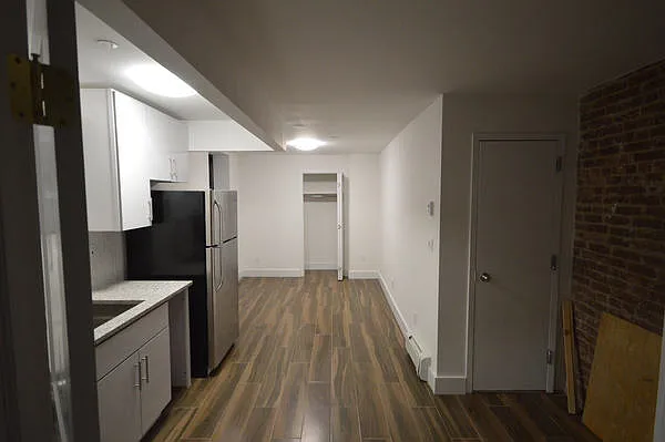 1019 Southern Blvd — Photo 3