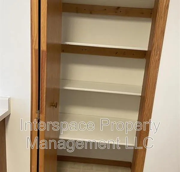 175 Liberty Ln #1 — Photo 3