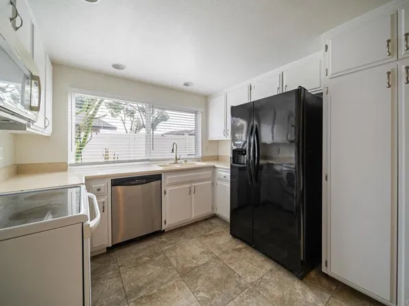 3573 Coconut Way, Oceanside, CA 92058