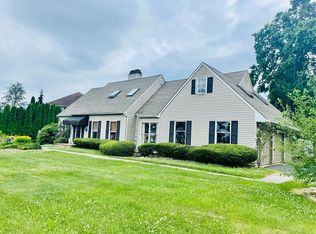 1 Petal Way, Hamilton, NJ 08610