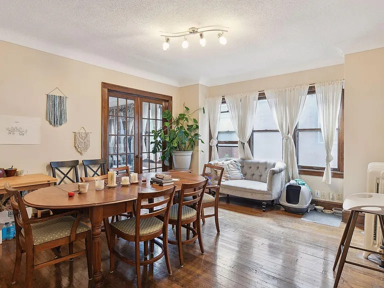 1936 Fremont Ave S #1 — Photo 7