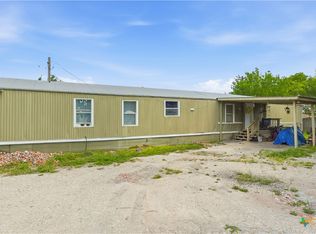 112 Cresthill Cswy, Kyle, TX 78640
