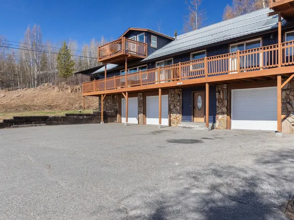 1510 Farmers Loop Rd, Fairbanks, AK 99709