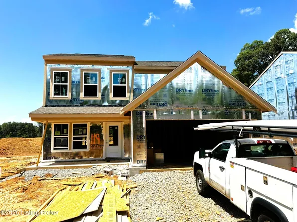 120 Hearthstone Ln, Radcliff, KY 40160