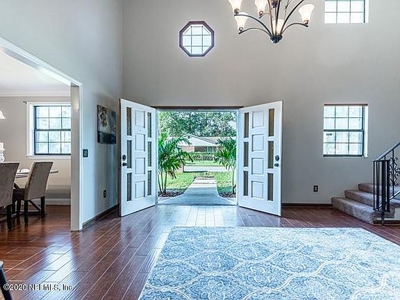 5th image of 6109 Cypress Inn Dr