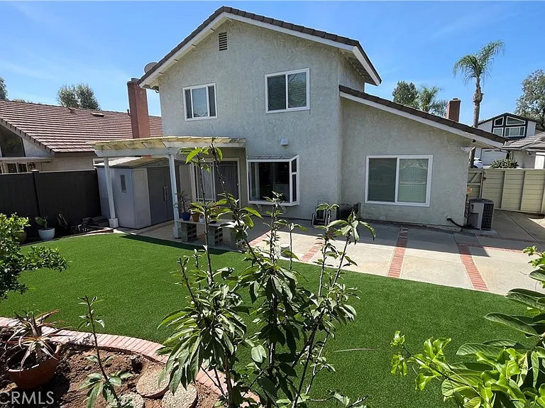 2085 Arbor Cir — Photo 51
