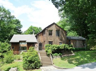 17 Walling Rd, Warwick, NY 10990