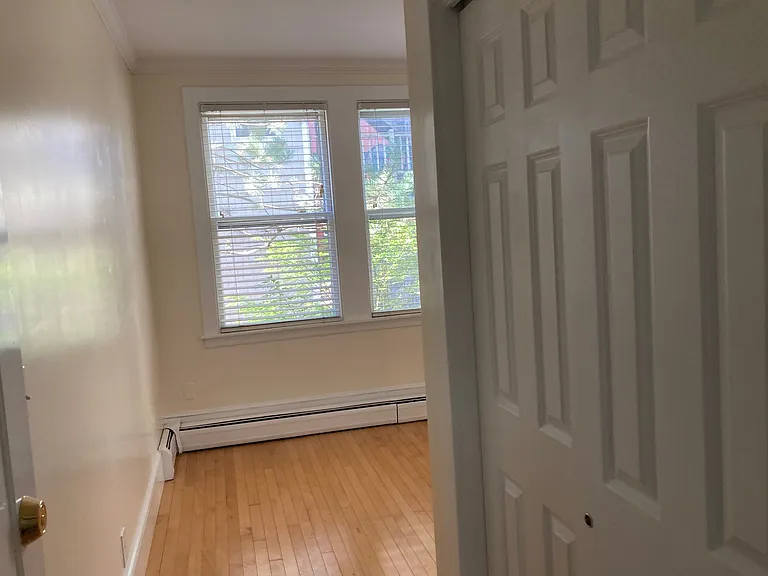 325 Spring St #2 — Photo 15
