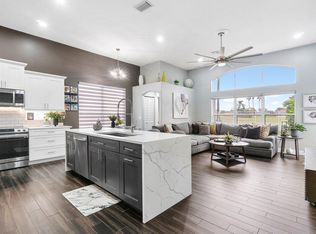 6374 Old Medinah Cir, Lake Worth, FL 33463