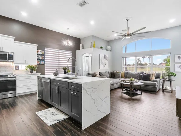 6374 Old Medinah Circle, Lake Worth, FL 33463