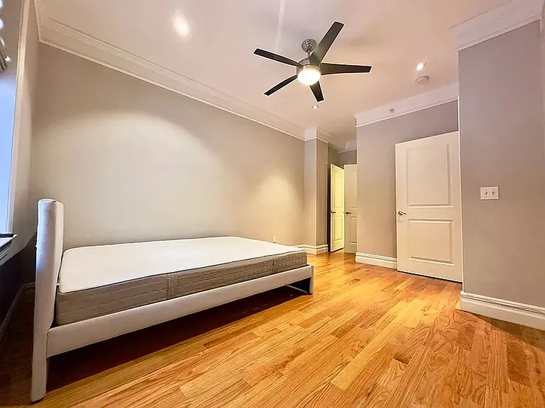 678 Massachusetts Ave #1 — Photo 9
