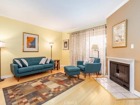 3913 N Virginia Rd Unit 203, Long Beach, CA 90807