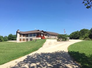 1877 Floyd Line St, Greene, IA 50636