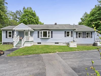 42 Midline Road, Ballston Lake, NY, 12019