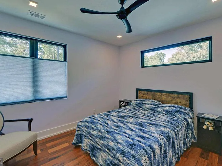 675 Freedom Heights Dr — Photo 26