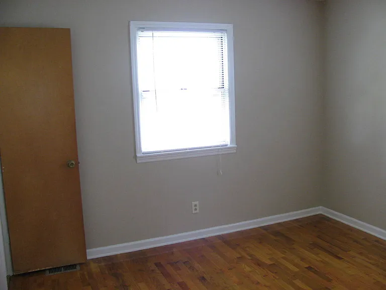 531 Eddie Ln — Photo 11