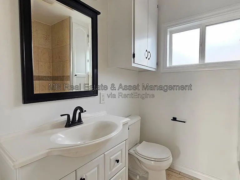 1745 W 165th Pl — Photo 4