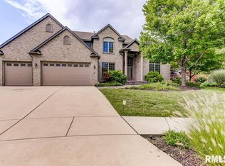 2219 Wydown Ave, Springfield, IL 62704