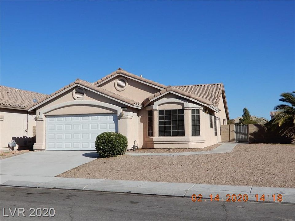1st image of 4664 Cliff Breeze Dr