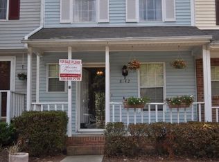 8142 Circle Tree Ln, Charlotte, NC 28277