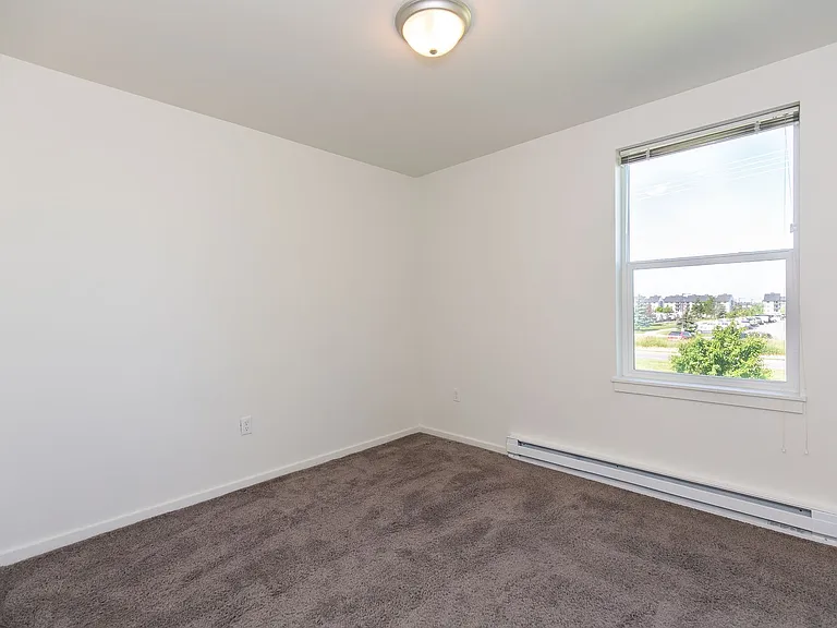 Cottonwood Corner Apartments — Photo 60