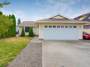 160 W Clarendon St, Gladstone, OR