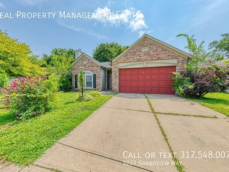 3233 Grandview Way — Photo 2