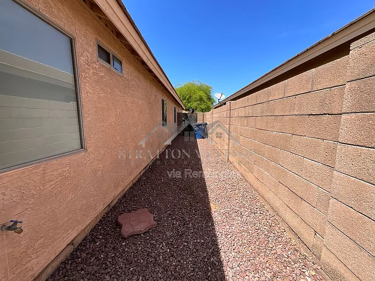 3521 E Juanita Ave — Photo 31