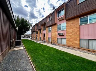 105 W Fremont Ave #10, Selah, WA 98942