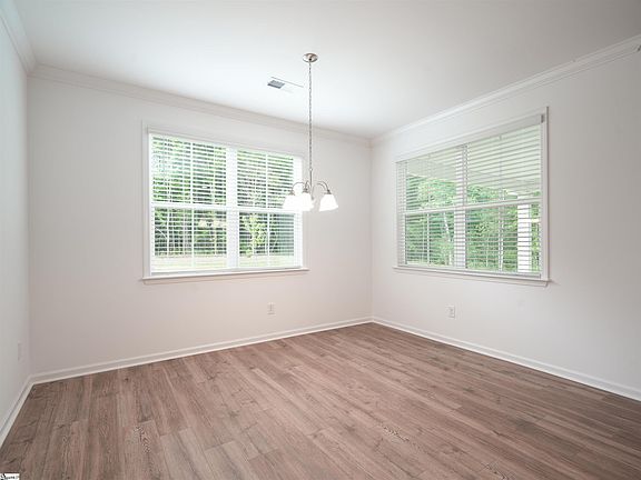 5th image of 295 Bryland Way