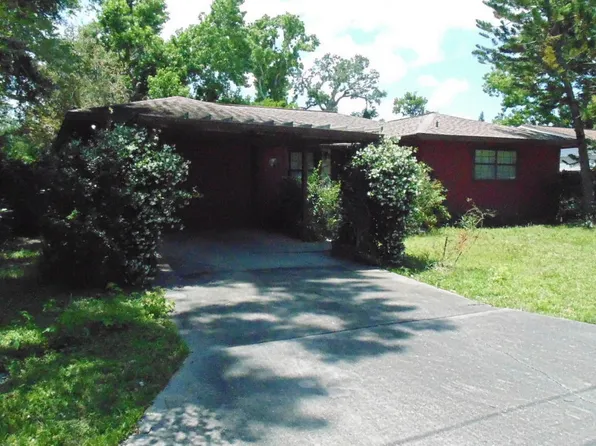 700 Grove Ave, Holly Hill, FL 32117