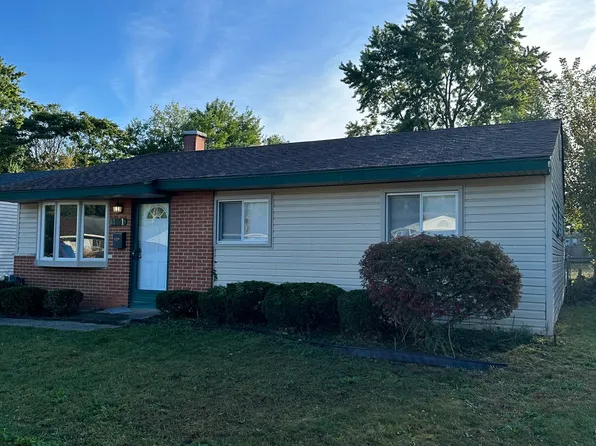 1651 S Walton St, Westland, MI 48186