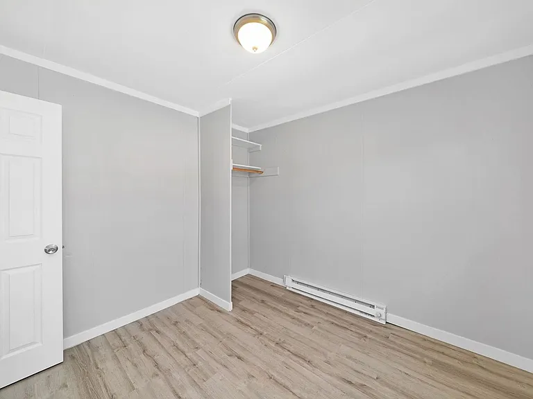 Eastgate Apartments — Photo 24