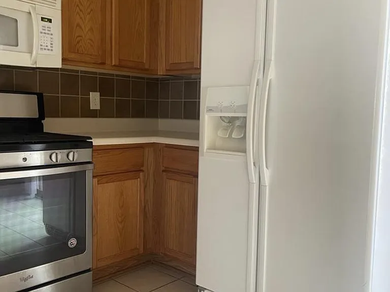 328 Paden Cove Trl #328 — Photo 16