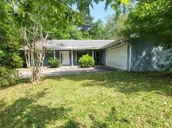 7455 Analii St, Diamondhead, MS 39525