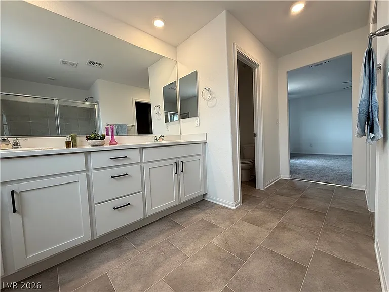 7562 Quail Rock Ave — Photo 2