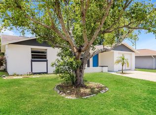 7506 Topay Ln, Port Richey, FL 34668