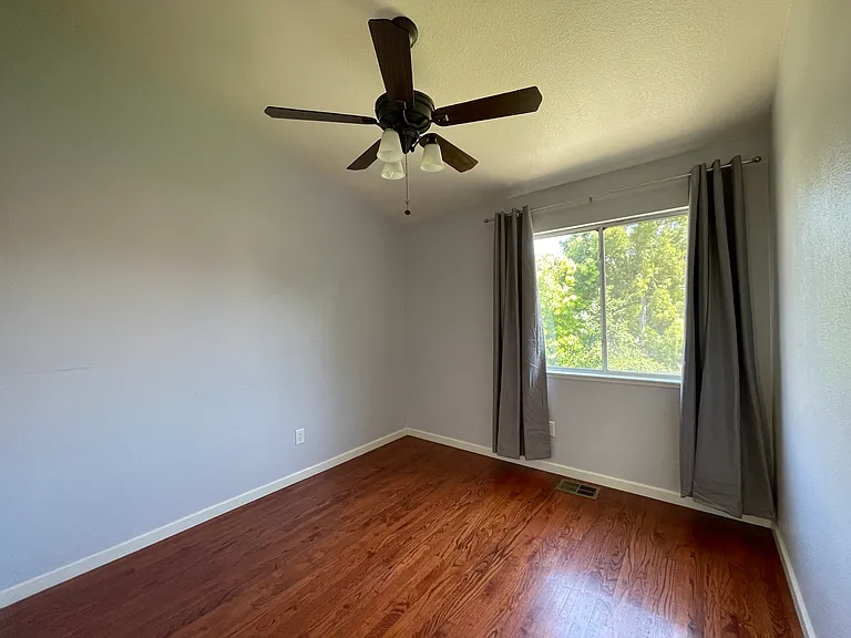 8255 Point Arena Ct — Photo 18