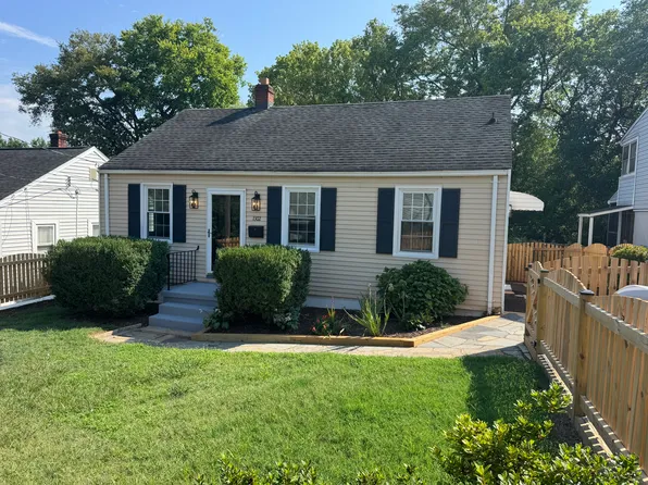 1302 Little High St, Charlottesville, VA 22902
