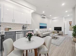 322 E 32nd St #1B, Brooklyn, NY 11226