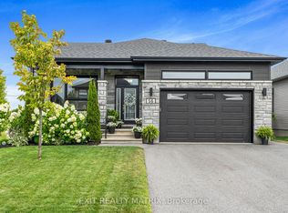 56 Nancy St, Russell, ON K0A1W0