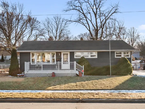 312 W Taylor St, Dekalb, IL 60115