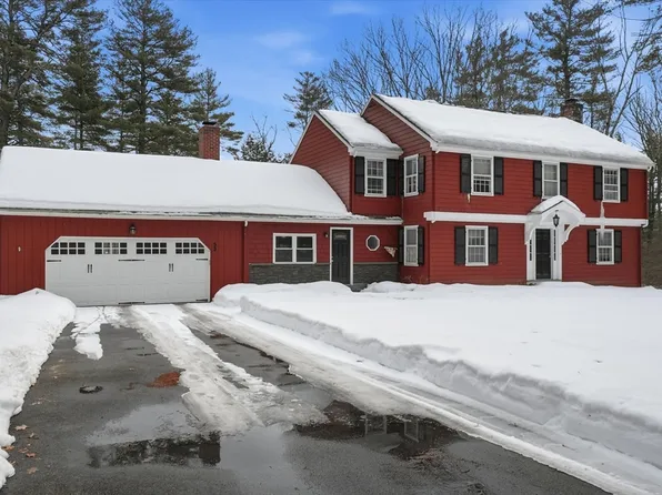 53 Woodcrest Rd, Boxford, MA 01921