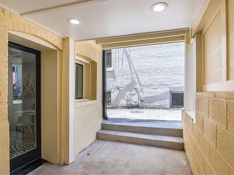 2023 O St NW #1 — Photo 14