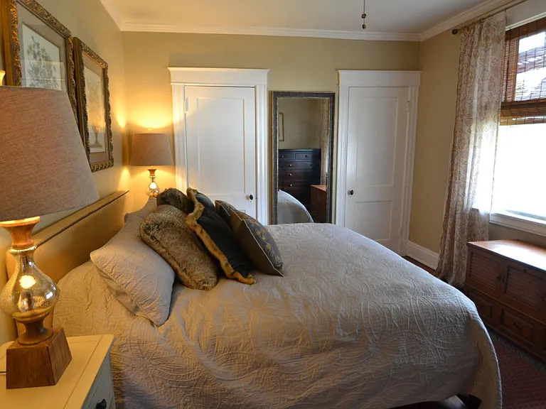 574 Terrace Ave #1 — Photo 10