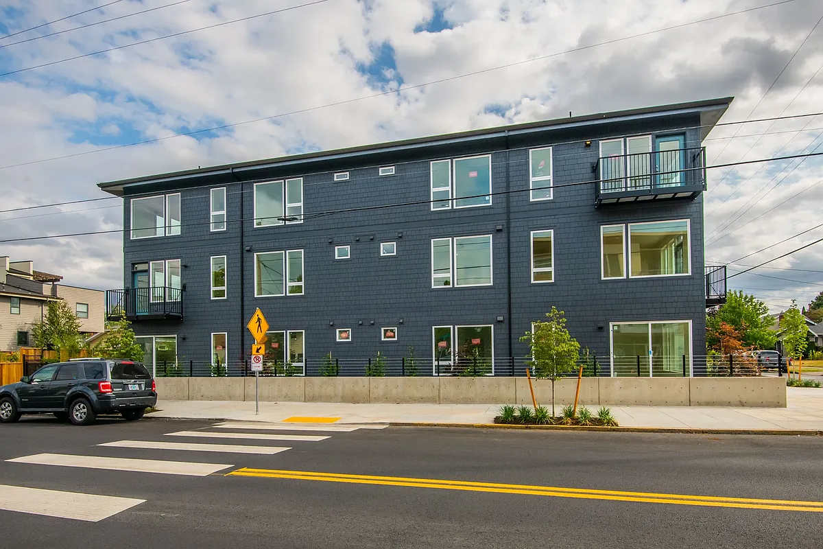 Building Photo - Fremont Villas