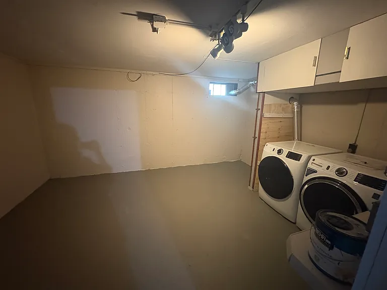 203A Regan Rd #5 — Photo 11